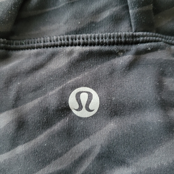 Lululemon Energy Bra Long Line Le Tigre Camo Deep Coal Black Grey Strappy Size 8 - Picture 3 of 4